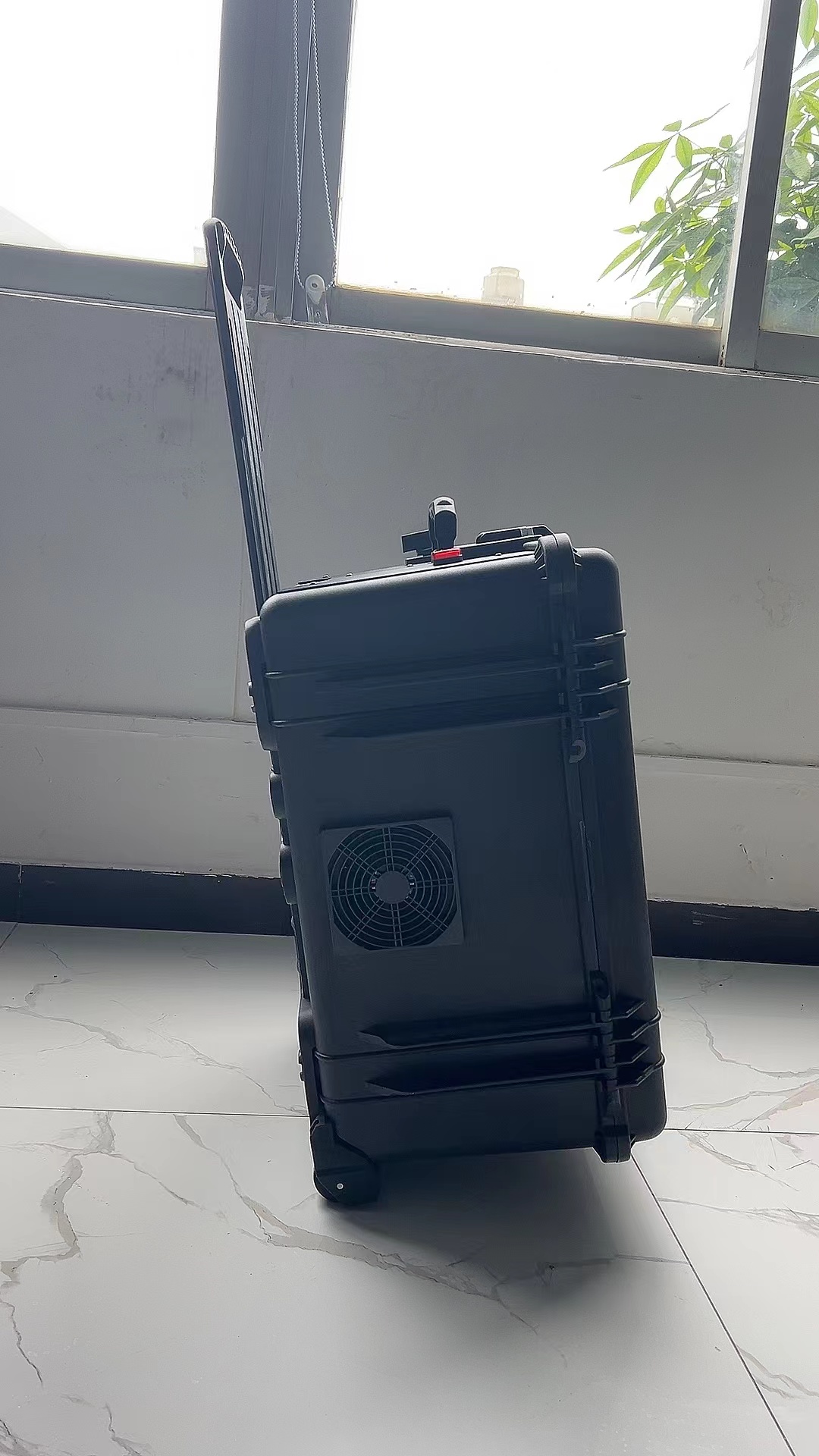 宁明手拉箱型移动通信干扰器